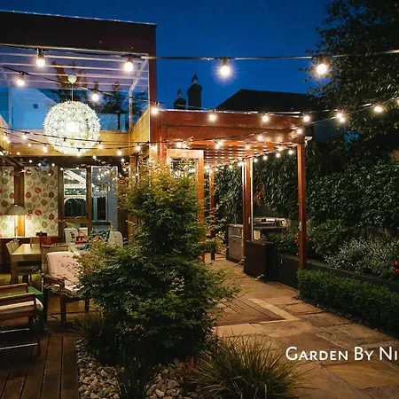 Luxury Architect Designed House 別荘